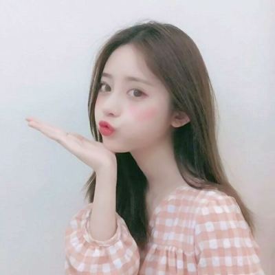 彼女之瞳中文版(暂未上线)v1.0 安卓版